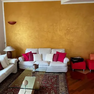 Zen Located In Pre Hill Apartment Turin