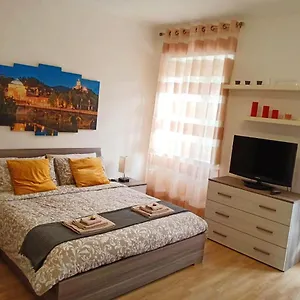 D&m Apartment