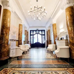 Hotel Class Astoria 3*