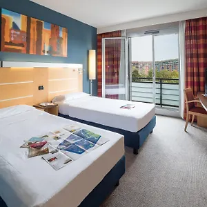 Idea Mirafiori Hotel 3*