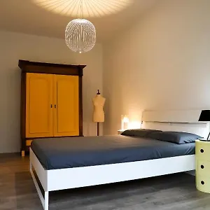 Kimimoel House