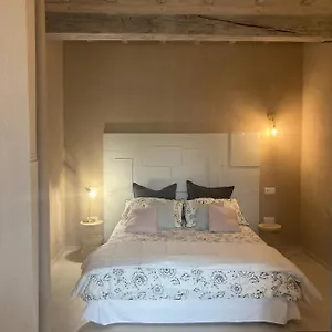 In The Mood Apartment *
