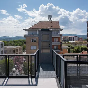 Apartment La Casa Di Malu Apart : Elegant Flats