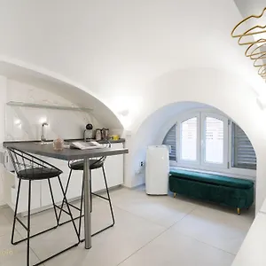 Gioia House Apartment
