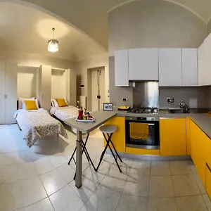 Via Dante Dinanni Apartment *