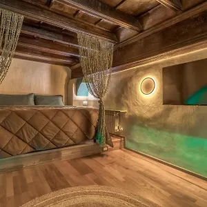 Angolo Di Relax In Stabile Del 1400 Turin