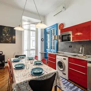 Nonpertutti Piazza Castello Accessibile Senior Famiglie Apartment *