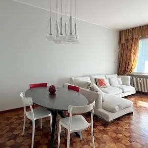 Apartment Turati *