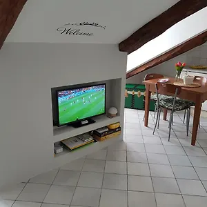 La Bagigia E La Ghianda Apartment *