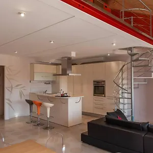 Orologio Living Aparthotel Turijn