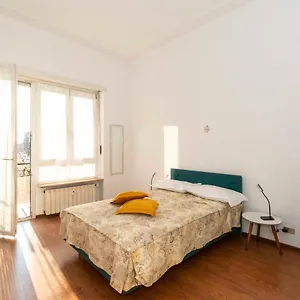 Precollina Balcony Flat * Turin