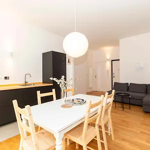 Ca' 50 Modern Balcony Flat Apartment