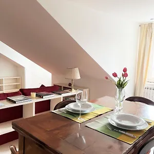 Apartment Hostdomus - September Turin
