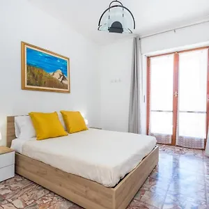 Apartment Mercadante Family
