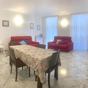 Apartment Carlo Alberto 18