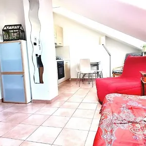 Laura Via San Domenico 34 Apartment