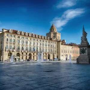Apartment Spacious And Stylish In The City Center *