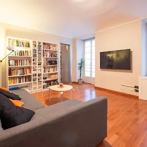 Porta Nuova Comodita In Centro A Apartment *