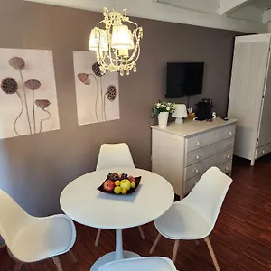 Gaia - A Due Passi Dal Centro - Parcheggio Privato Bed & Breakfast Torino