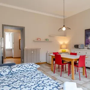 Familia - 257 By Happyhostorino Apartment Turin