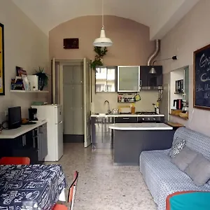 Nice-three-room With 2 Bathrooms Apartment