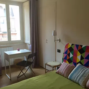 Magenta Apartment Turin