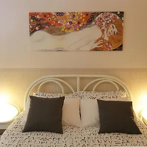 Apartment Rosselli
