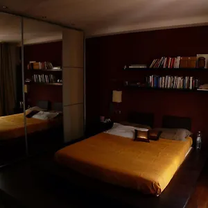 Apartment La Casa Di Olivia *