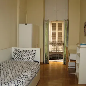 Fiore Nel Quadrilatero Turin