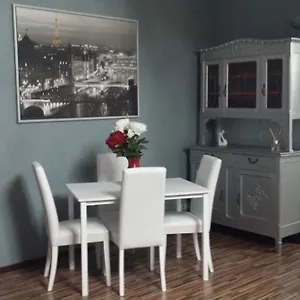 Apartment Casa Sanlorenzo *