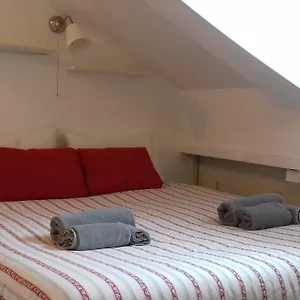 Porta Nuova Apartment