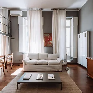 Apartment The Grey