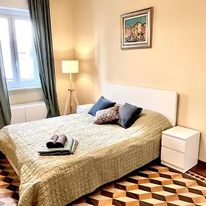 Apartment Near Metro Rivoli, Via Trapani *