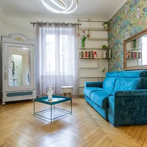 Apartment Casa Tesoriera By Wonderful Italy Turin