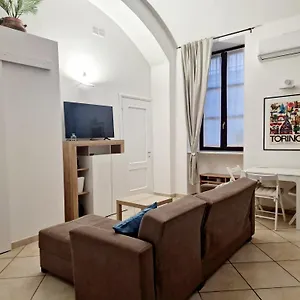Maison Garibaldi 26 Apartment