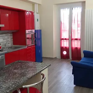 Corso Regina Margherita 77 *