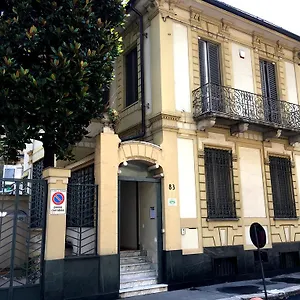 Gabriele 83 3* Turin